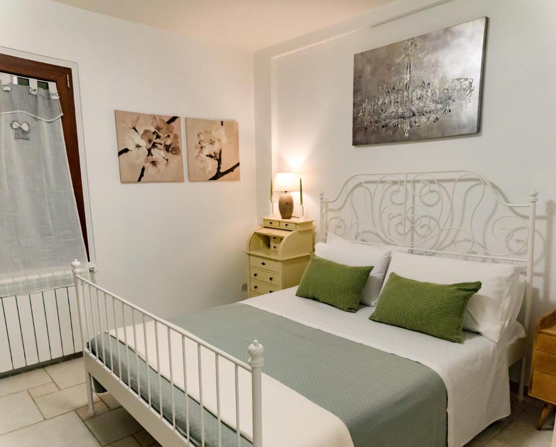 Villa Chanel Bellissima Villa Con Piscina Immersa Nella Valle D'Itria 오스투니 외부 사진