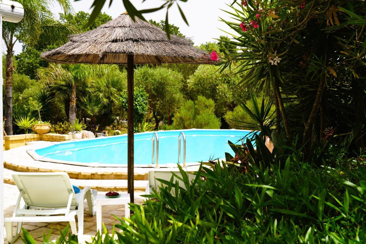 Villa Chanel Bellissima Villa Con Piscina Immersa Nella Valle D'Itria 오스투니 외부 사진