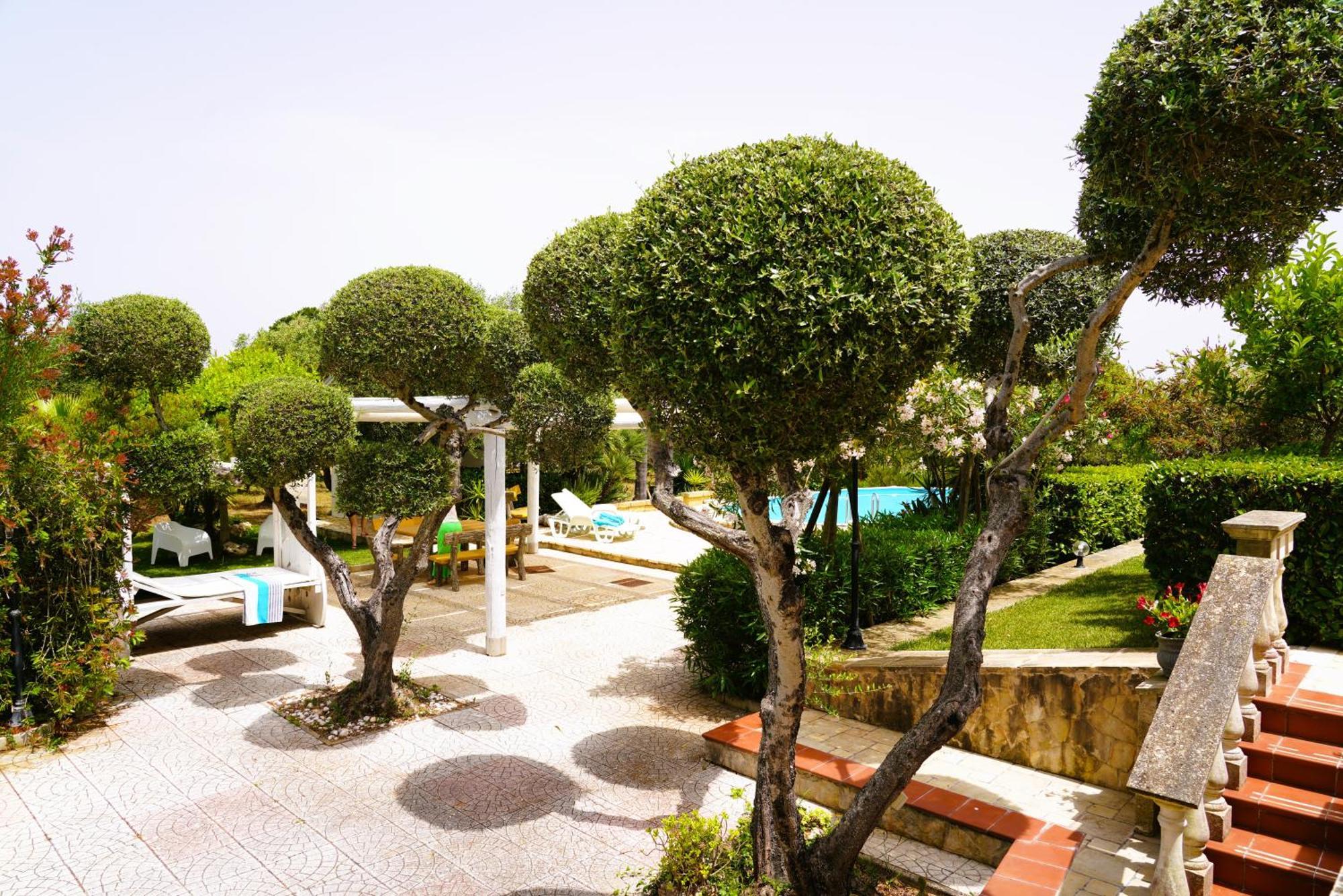Villa Chanel Bellissima Villa Con Piscina Immersa Nella Valle D'Itria 오스투니 외부 사진