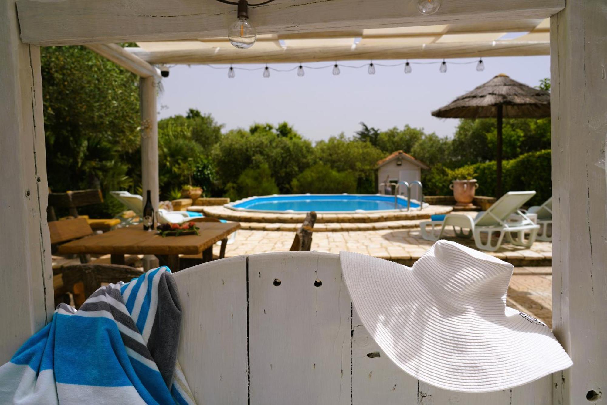 Villa Chanel Bellissima Villa Con Piscina Immersa Nella Valle D'Itria 오스투니 외부 사진